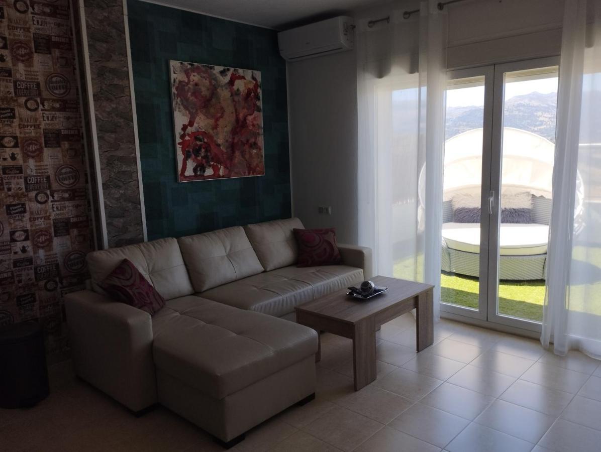 Atico Rilque, Apartamentos Independientes Con Jacuzzi Privado Y Terraza En Ronda Buitenkant foto