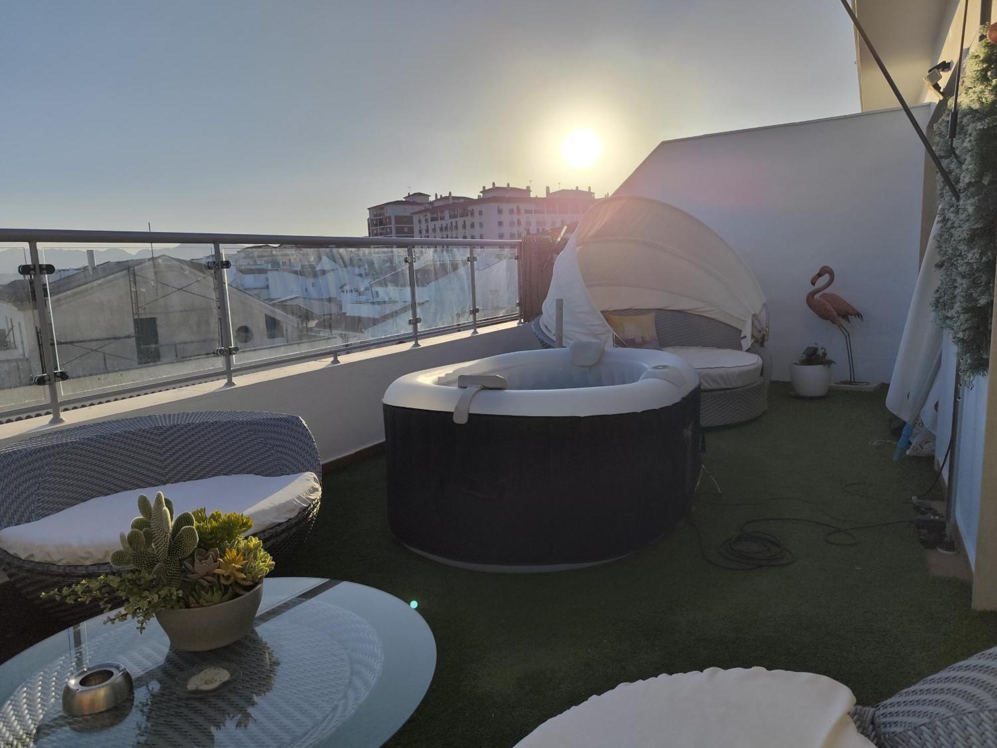 Atico Rilque, Apartamentos Independientes Con Jacuzzi Privado Y Terraza En Ronda Buitenkant foto